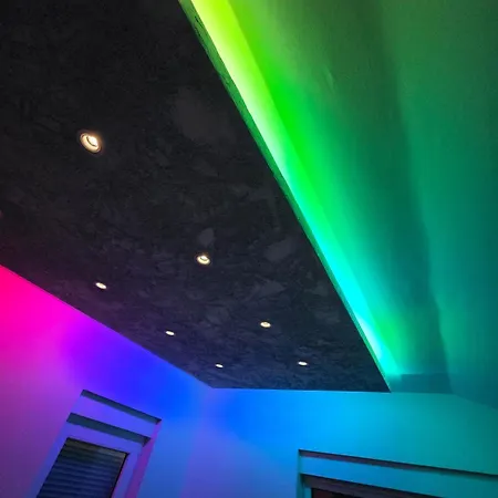 Sky Cube Apartman